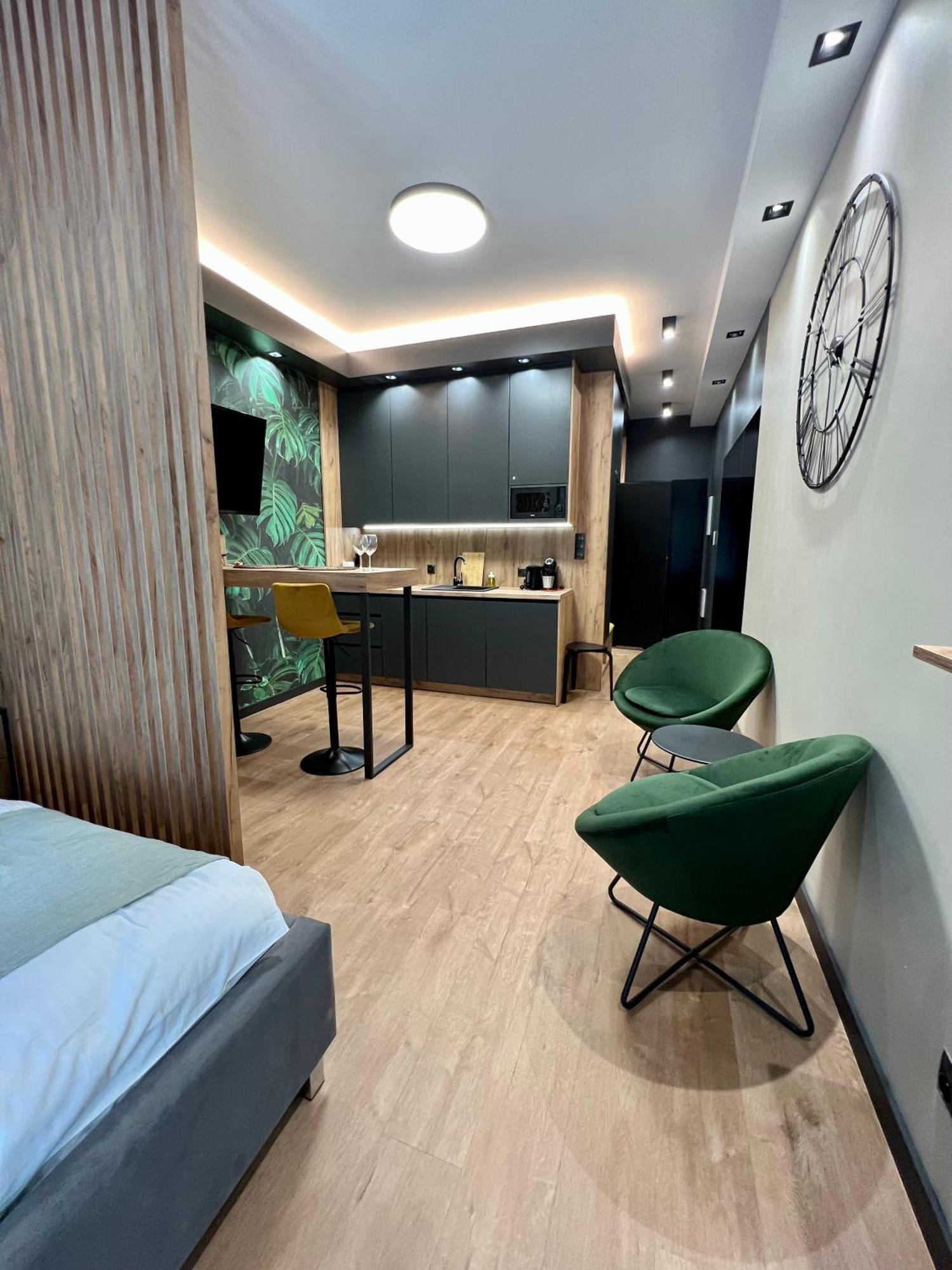 Apartament Spot Klonowa Kielce Bagian luar foto